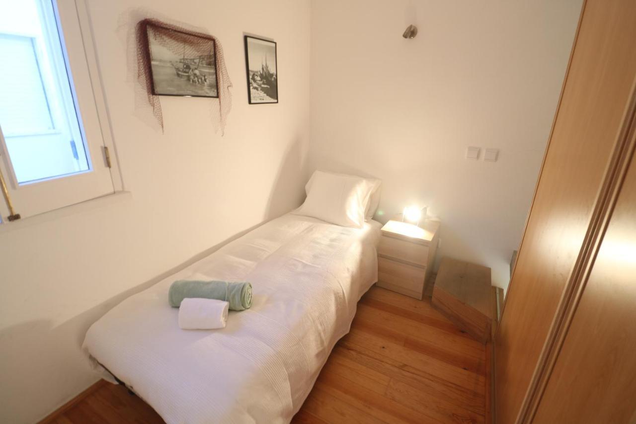 דירות נאזרה Tiny House מראה חיצוני תמונה